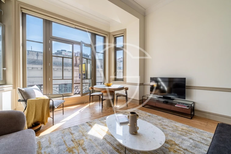 Apartamento para Venda em Cedofeita, Santo Ildefonso, Sé, Miragaia, São Nicolau e Vitória Foto 2