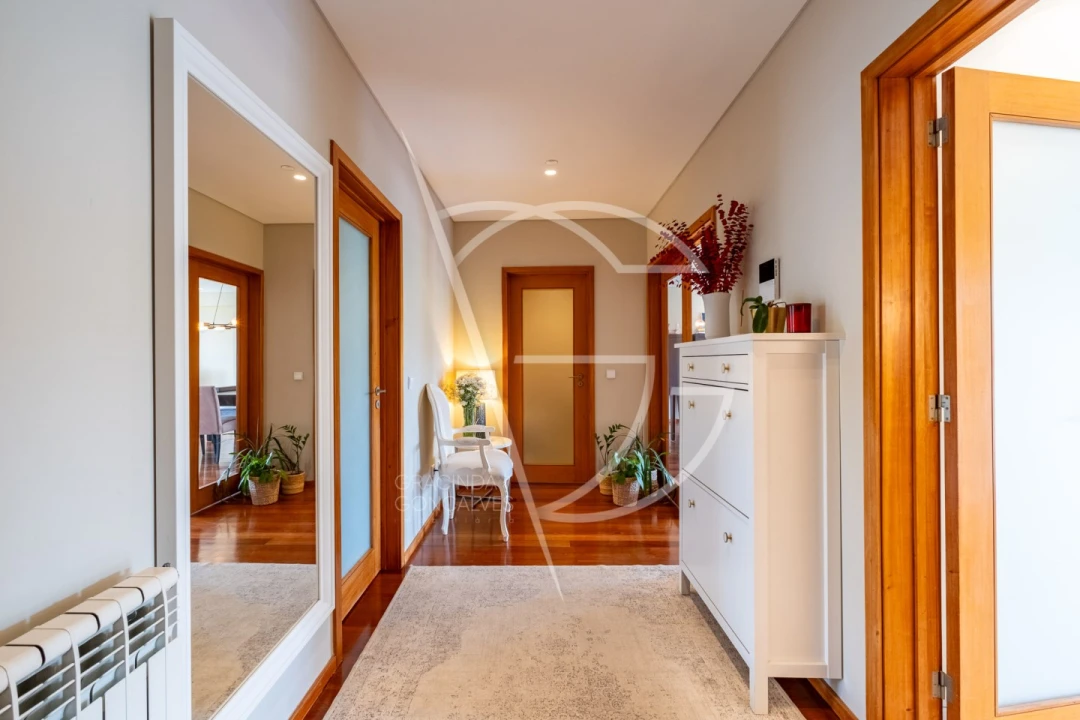 Apartamento T3 para Venda em Castêlo da Maia Foto 24