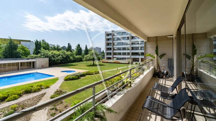 Apartamento T3 para Venda em Castêlo da Maia