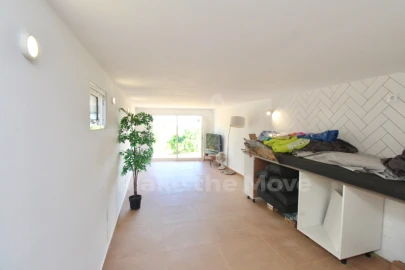 Moradia T4 para Venda em Moncarapacho e Fuseta