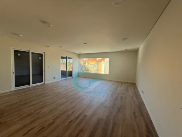 Apartamento T3 para Venda em Almada, Cova da Piedade, Pragal e Cacilhas