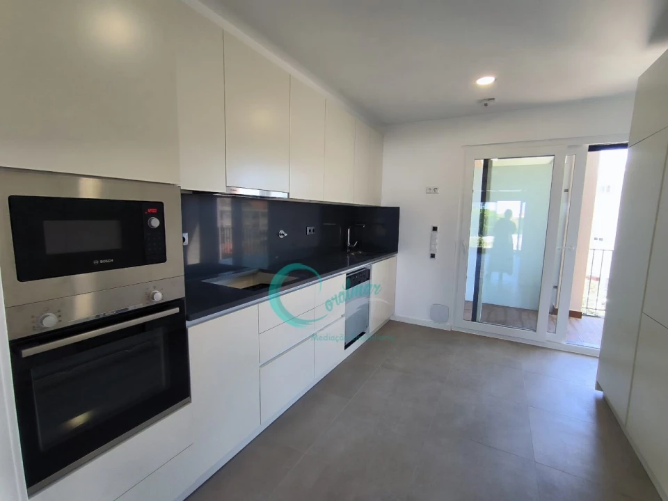 Apartamento T3 para Venda em Almada, Cova da Piedade, Pragal e Cacilhas Foto 18