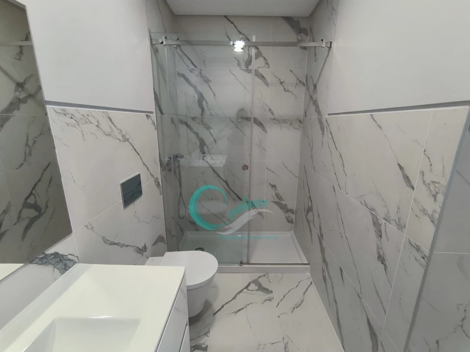 Apartamento T3 para Venda em Almada, Cova da Piedade, Pragal e Cacilhas Foto 23