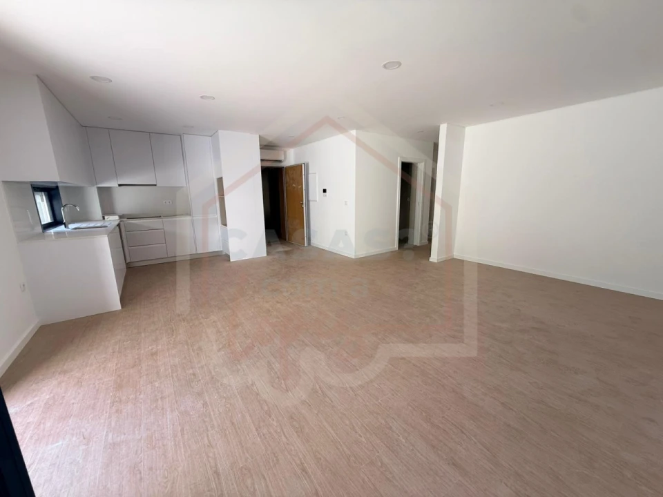 Apartamento T3 para Venda em Esgueira Foto 2