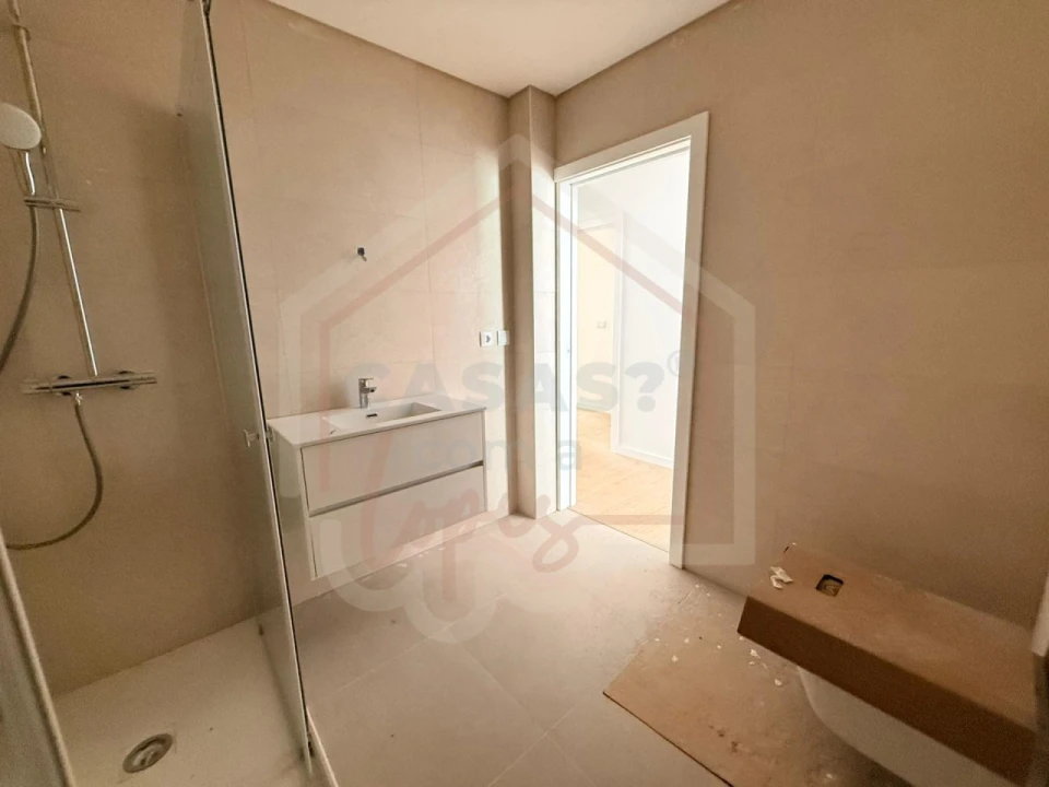 Apartamento T3 para Venda em Esgueira Foto 9