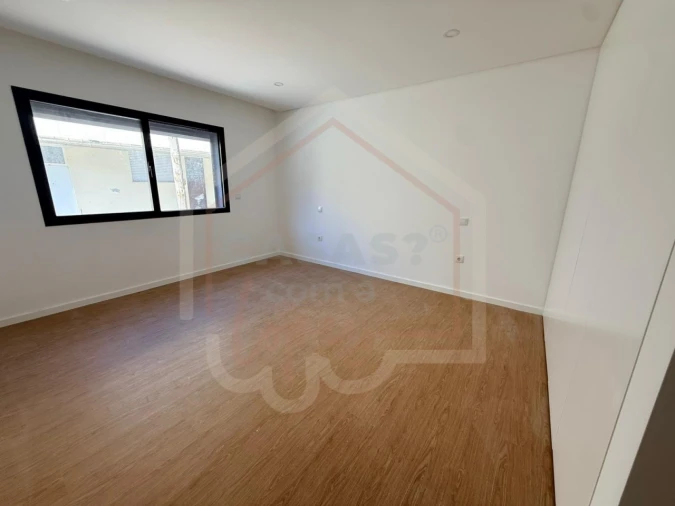 Apartamento T3 para Venda em Esgueira Foto 6