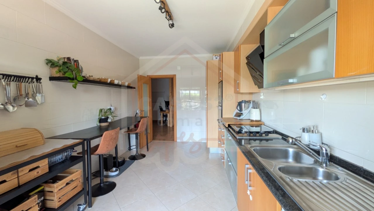 Apartamento T3 para Venda em Carregado e Cadafais Foto 3