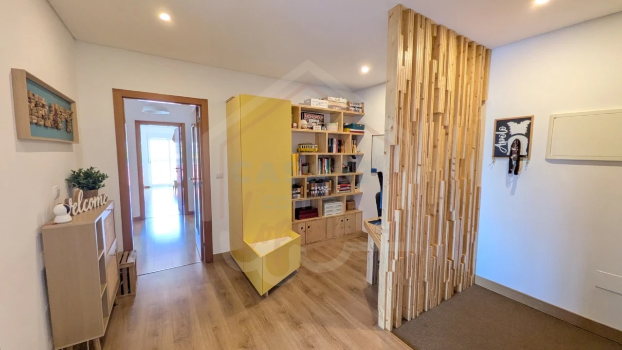 Apartamento T3 para Venda em Carregado e Cadafais Foto 8
