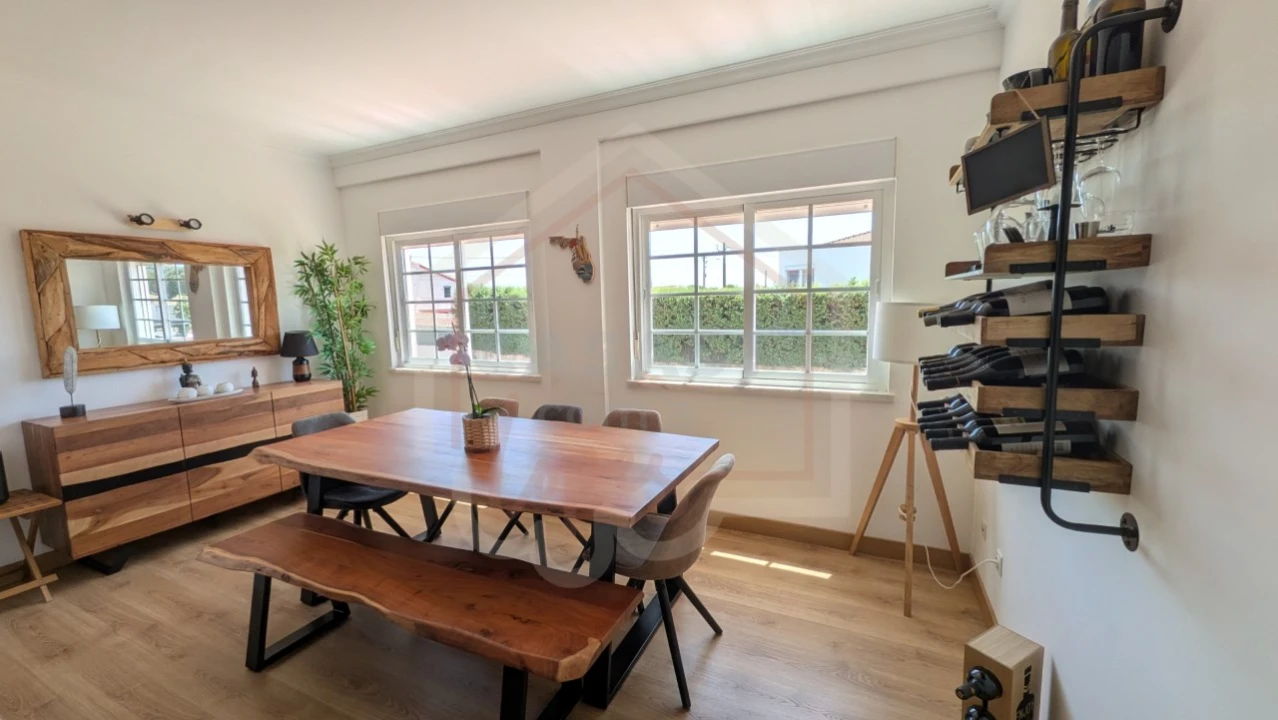 Apartamento T3 para Venda em Carregado e Cadafais Foto 15