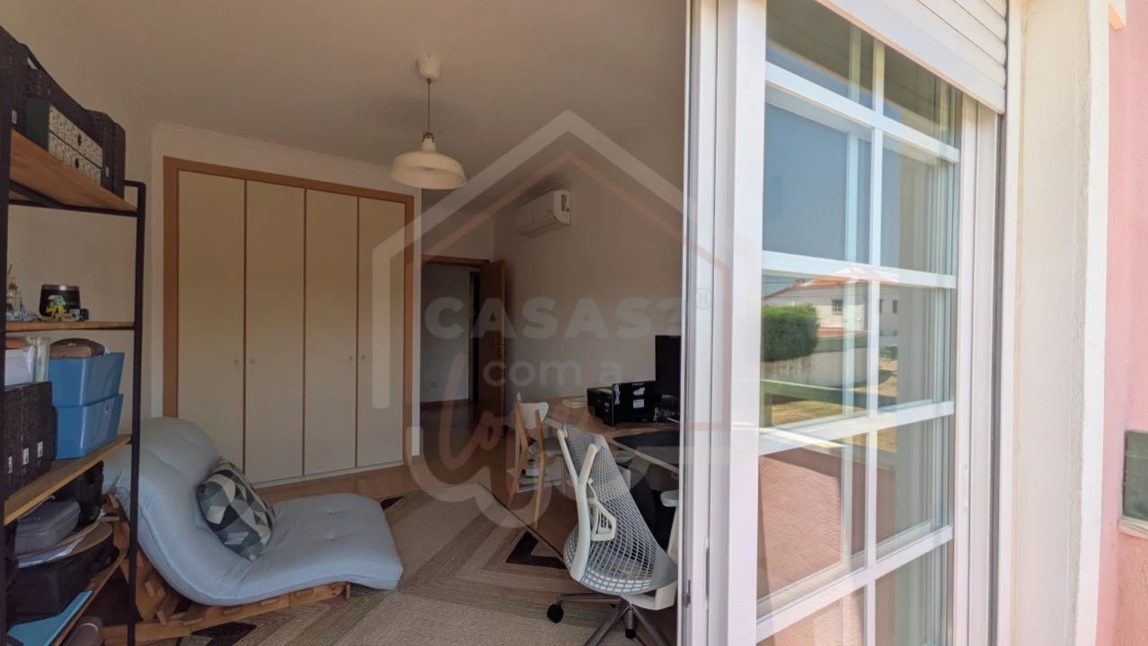 Apartamento T3 para Venda em Carregado e Cadafais Foto 21