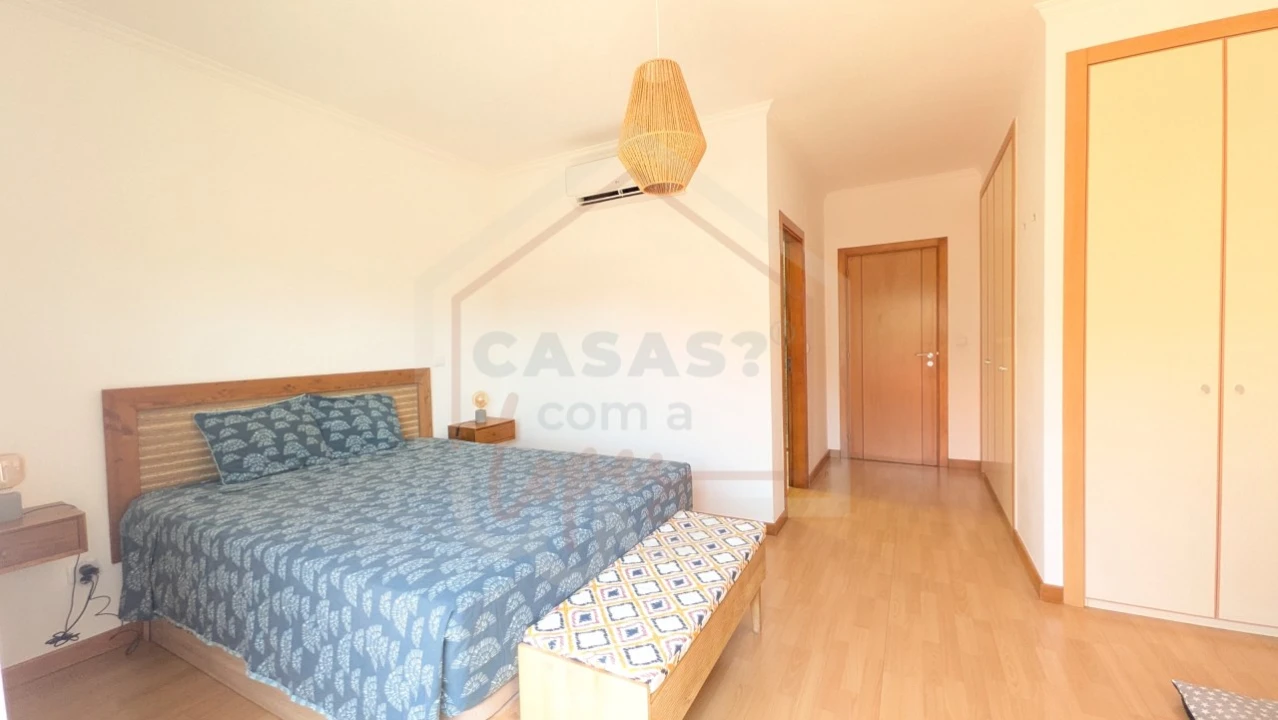 Apartamento T3 para Venda em Carregado e Cadafais Foto 23