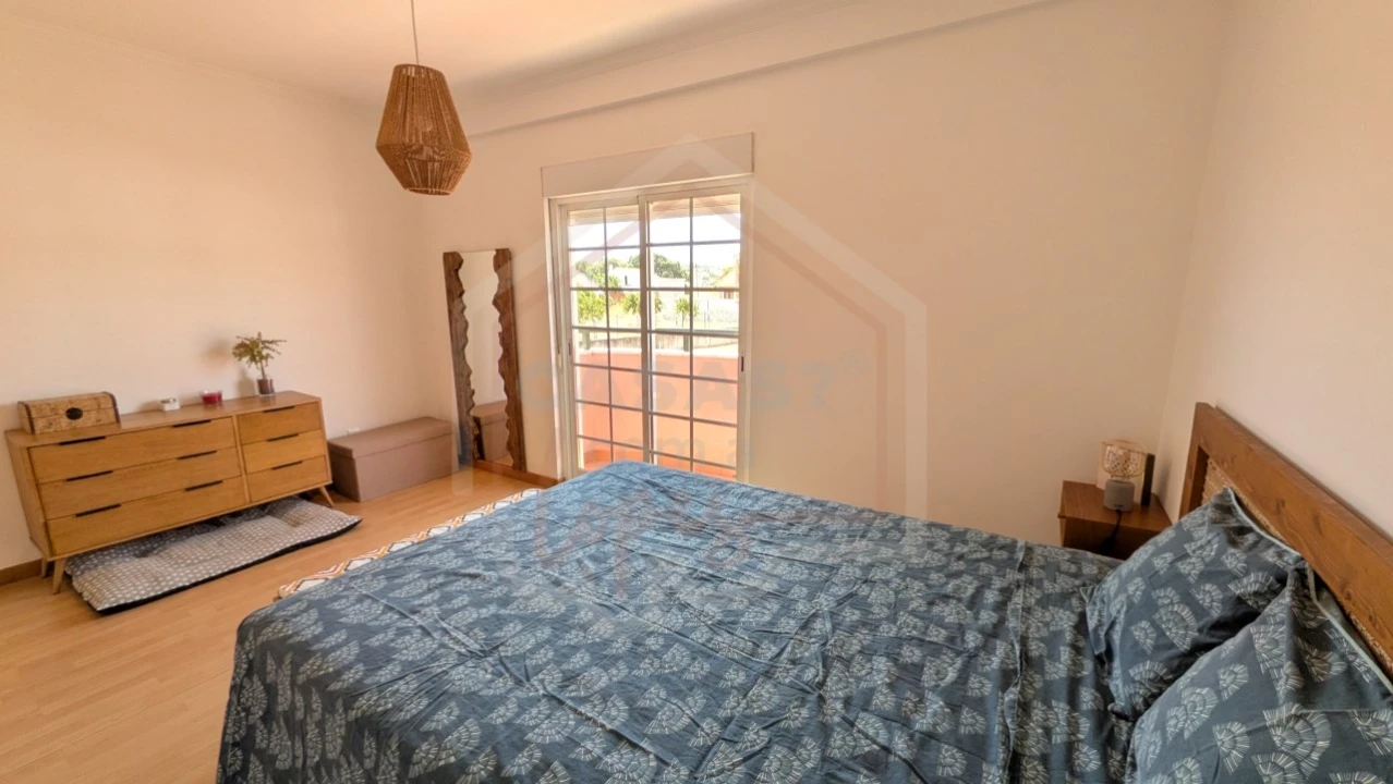 Apartamento T3 para Venda em Carregado e Cadafais Foto 24