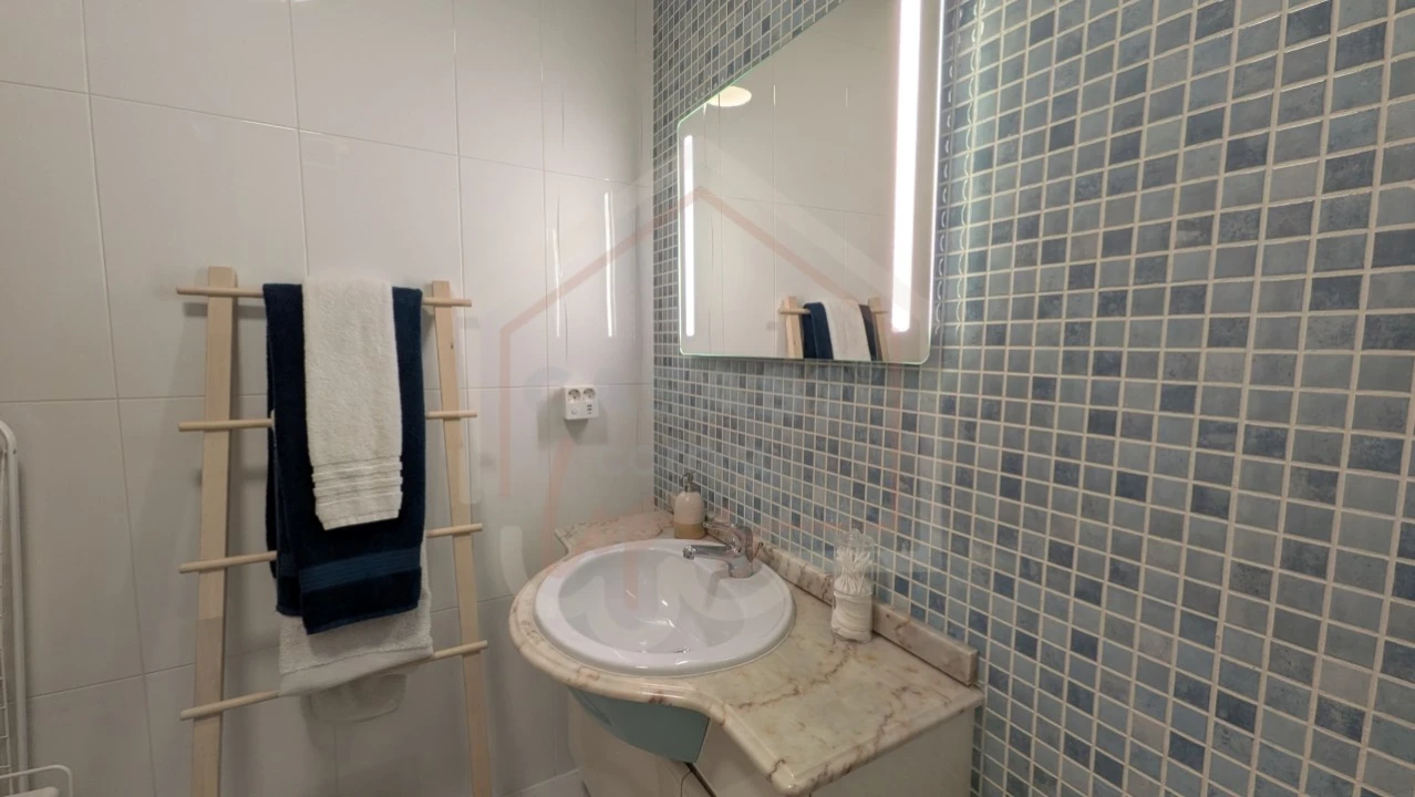 Apartamento T3 para Venda em Carregado e Cadafais Foto 30