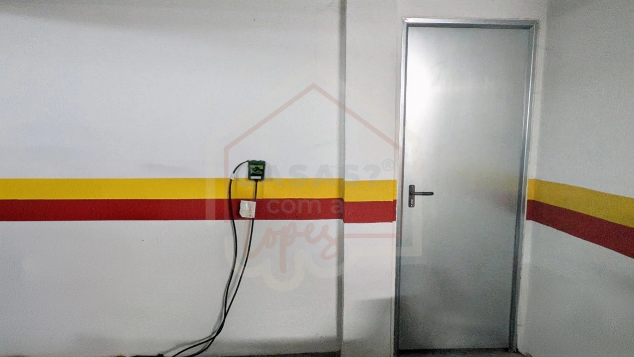 Apartamento T3 para Venda em Carregado e Cadafais Foto 36