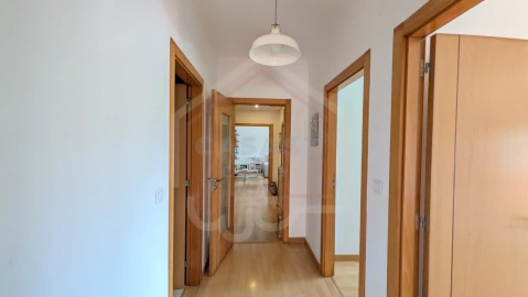 Apartamento T3 para Venda em Carregado e Cadafais