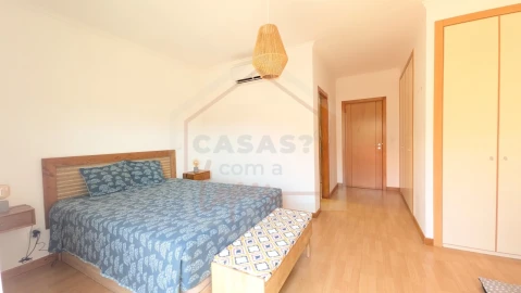 Apartamento T3 para Venda em Carregado e Cadafais