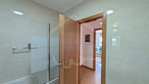 Apartamento T3 para Venda em Carregado e Cadafais