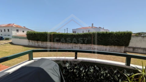 Apartamento T3 para Venda em Carregado e Cadafais