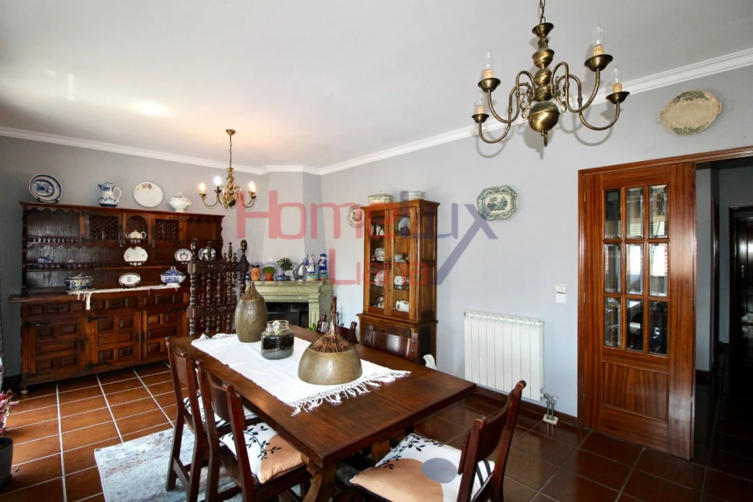 Apartamento T3 para Venda em Fânzeres e São Pedro da Cova Foto 3