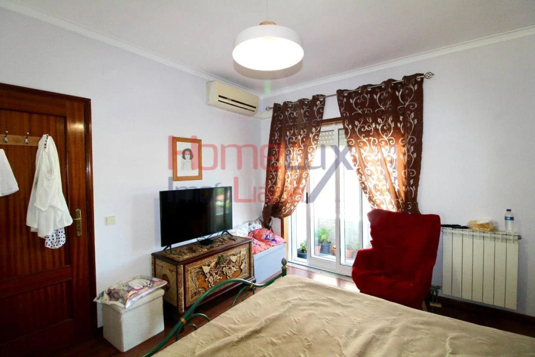 Apartamento T3 para Venda em Fânzeres e São Pedro da Cova Foto 13