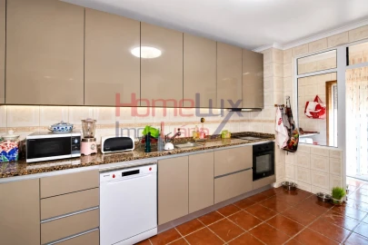 Apartamento T3 para Venda em Fânzeres e São Pedro da Cova