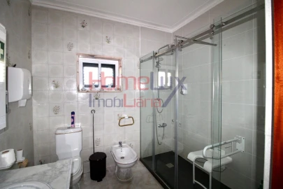 Moradia T4 para Venda em Britiande