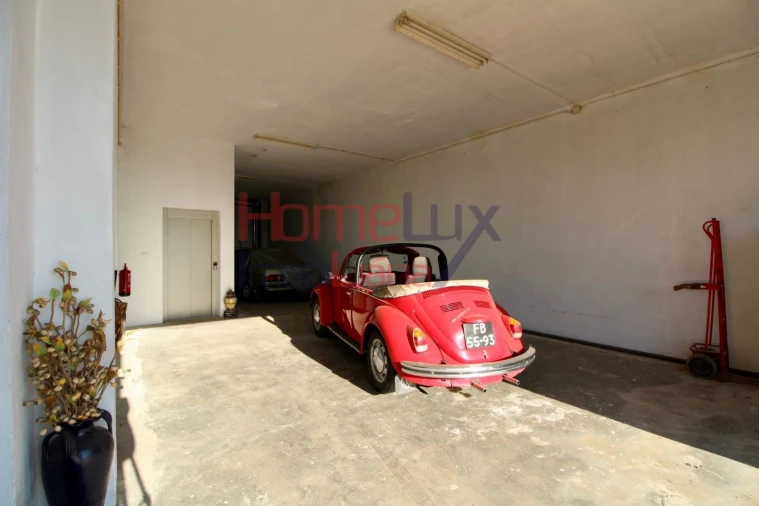 Moradia T4 para Venda em Britiande Foto 8