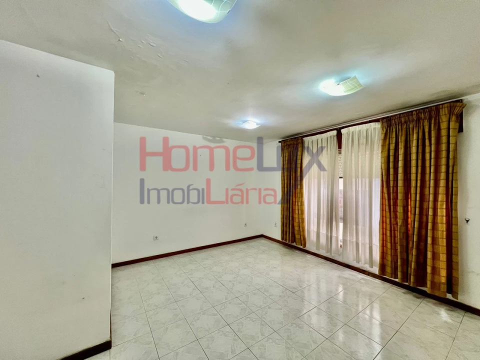 Apartamento T3 para Venda em Rio Tinto Foto 2