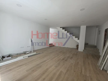 Moradia T3 para Venda em Silgueiros