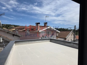 Moradia T3 para Venda em Silgueiros