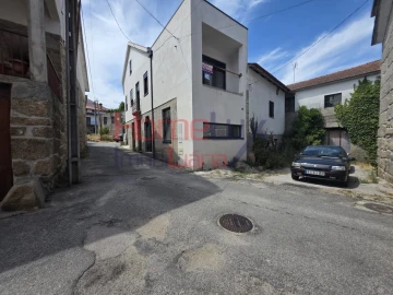 Moradia T3 para Venda em Silgueiros