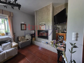 Quinta T3 para Venda em Lamego (Almacave e Sé)