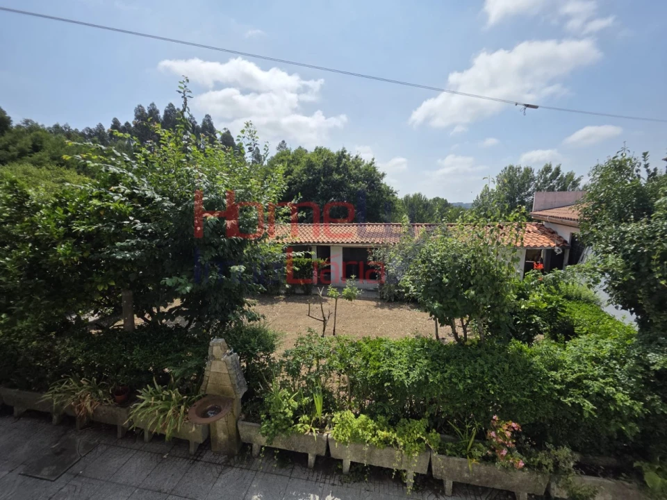 Moradia T4 para Venda em O. Azeméis, Riba-Ul, Ul, Macinhata Seixa, Madail Foto 6