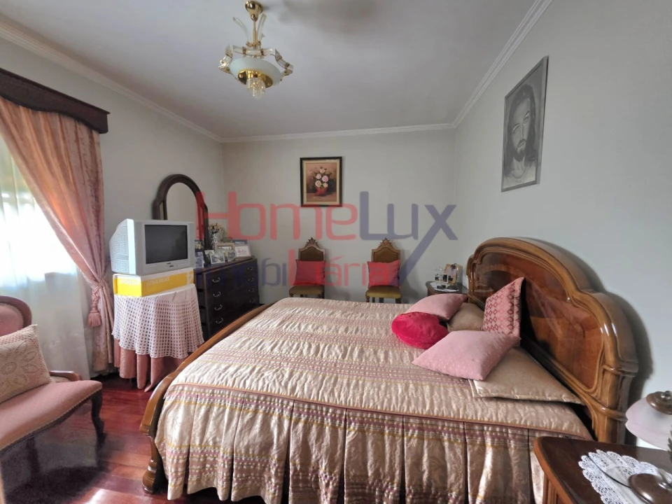 Moradia T4 para Venda em O. Azeméis, Riba-Ul, Ul, Macinhata Seixa, Madail Foto 32