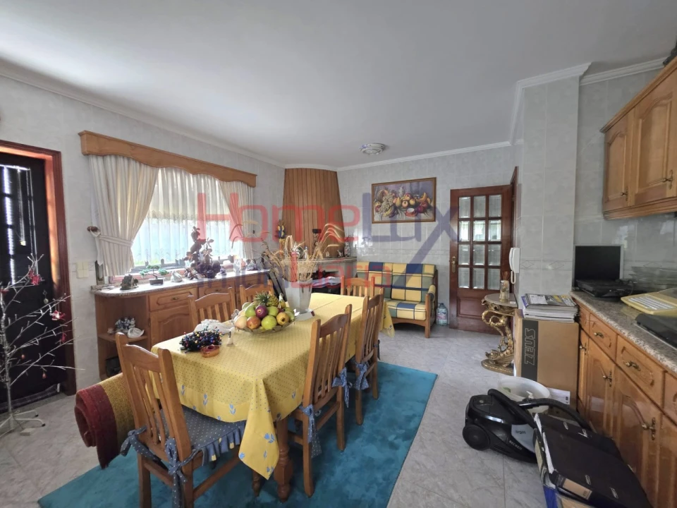 Moradia T4 para Venda em O. Azeméis, Riba-Ul, Ul, Macinhata Seixa, Madail Foto 35