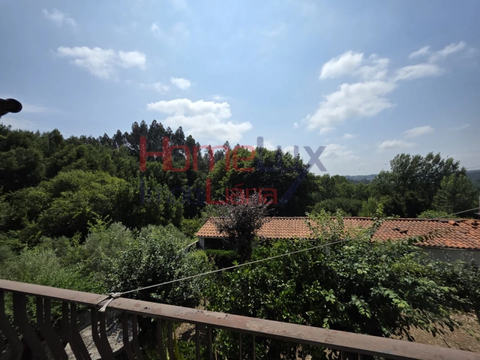 Moradia T4 para Venda em O. Azeméis, Riba-Ul, Ul, Macinhata Seixa, Madail Foto 48