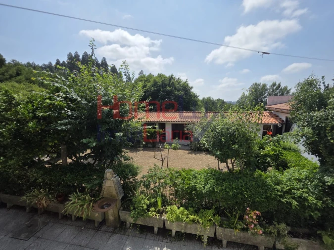 Moradia T4 para Venda em O. Azeméis, Riba-Ul, Ul, Macinhata Seixa, Madail Foto 6