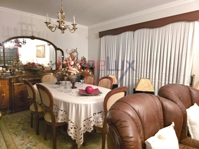 Moradia T4 para Venda em O. Azeméis, Riba-Ul, Ul, Macinhata Seixa, Madail Foto 22