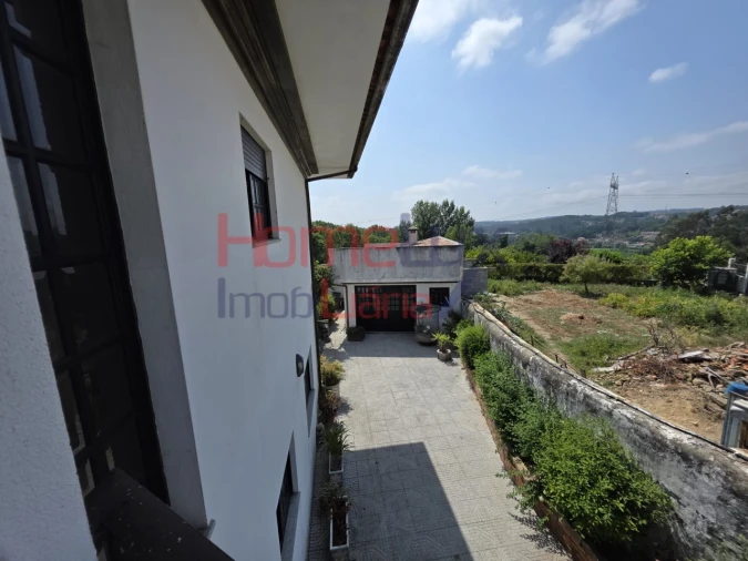 Moradia T4 para Venda em O. Azeméis, Riba-Ul, Ul, Macinhata Seixa, Madail Foto 45