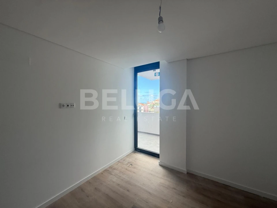 Apartamento T3 para Venda em Camara de Lobos Foto 14