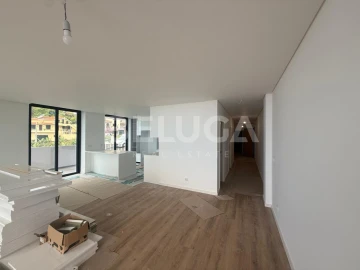 Apartamento T3 para Venda em Camara de Lobos