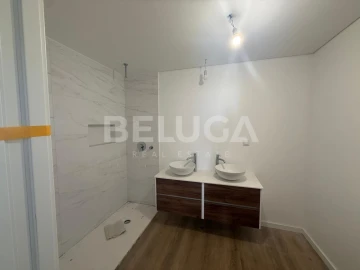 Apartamento T3 para Venda em Camara de Lobos
