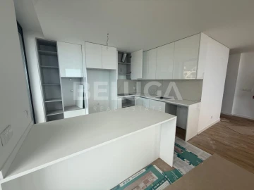 Apartamento T3 para Venda em Camara de Lobos