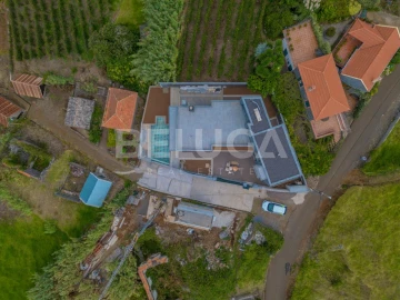 Moradia T3 para Venda em Ponta do Pargo