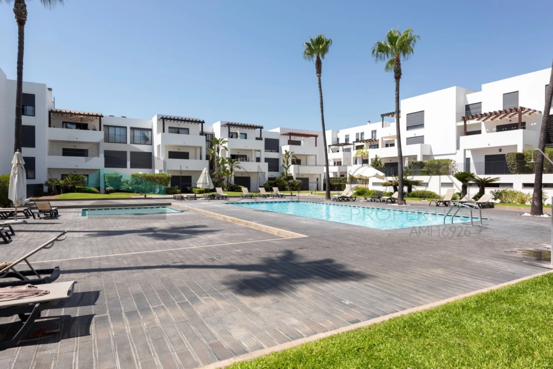 Apartamento T2 para Venda em Quarteira Foto 1