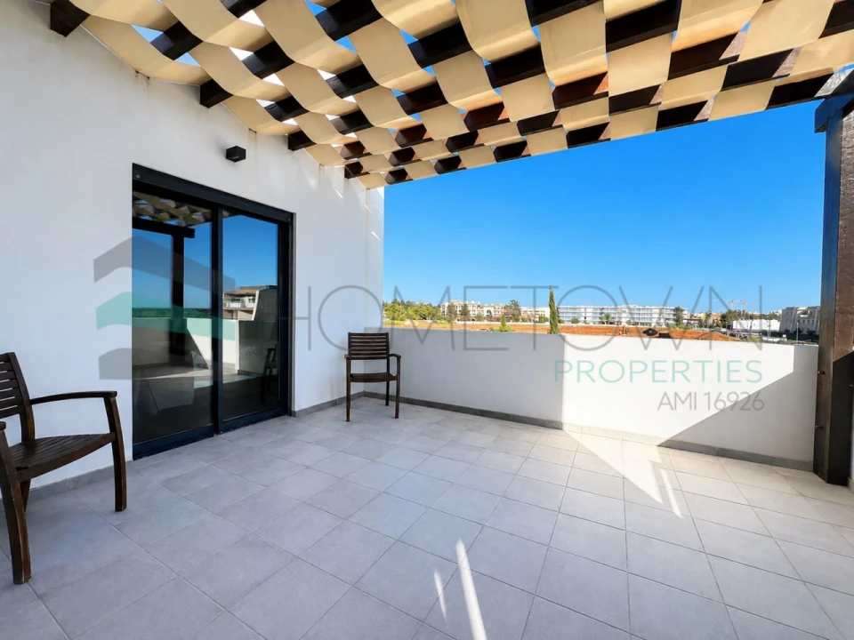 Apartamento T2 para Venda em Quarteira Foto 5