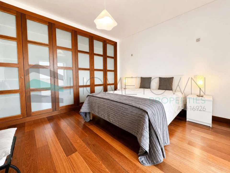 Apartamento T2 para Venda em Quarteira Foto 14