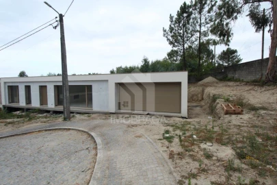Moradia T3 para Venda em Rendufinho