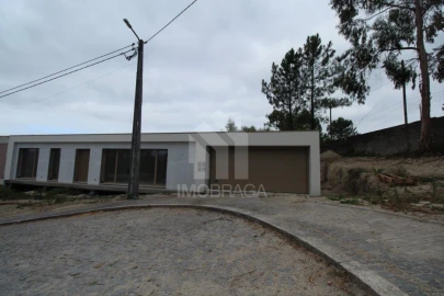 Moradia T3 para Venda em Rendufinho
