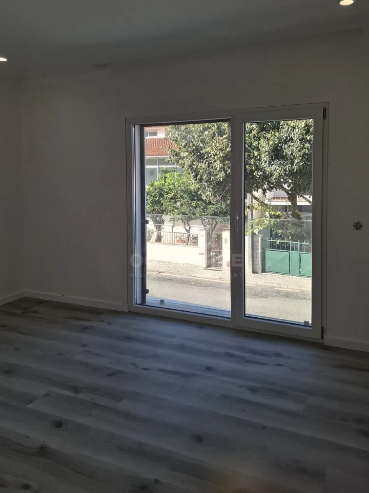 Moradia T3 para Venda em São Domingos de Rana Foto 16